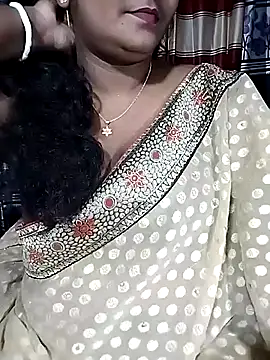 YERY HOT online show from October 11, 2025, 6:06 pm