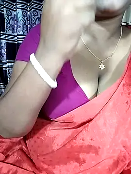 YERY HOT online show from October 19, 2025, 7:14 pm