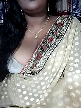 YERY HOT online show from October 25, 2025, 5:51 pm