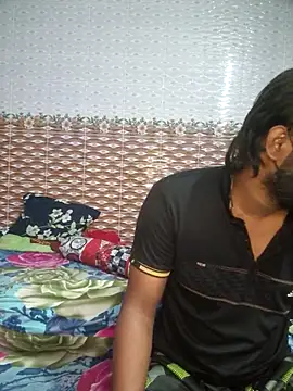Hot Nila online show from July 3, 2026, 2:40 am