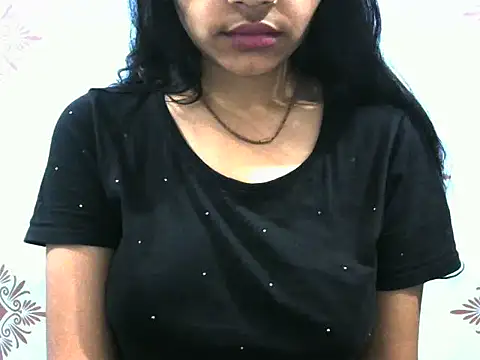 Snapshot of Misha_Sweett chatting on January 14, 2025, 8:37 pm Misha Sweett online show from January 14, 2025, 8:37 pm