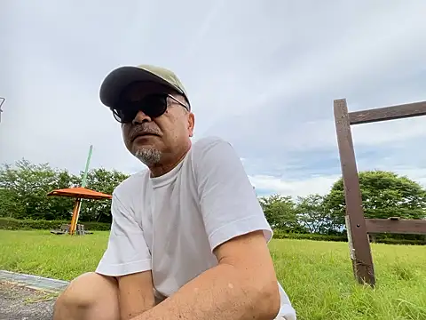 Ryo-j online show from June 13, 2026, 8:23 am