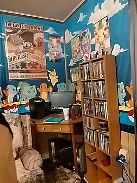 Snapshot of Rebeckalove chatting on February 5, 2025, 8:00 am Rebeckalove online show from February 5, 2025, 8:00 am