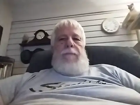 Futura intx online show from June 9, 2026, 2:23 am