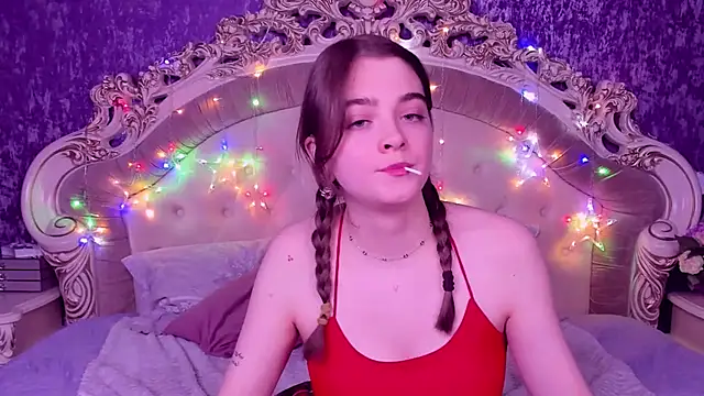 Snapshot of VITA_TESS chatting on March 18, 2025, 4:59 pm VITA TESS online show from March 18, 2025, 4:59 pm