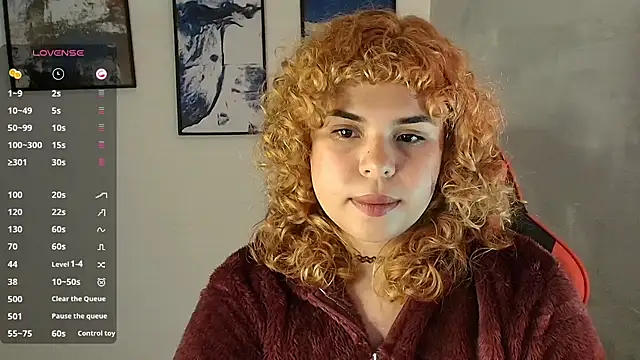 Snapshot of stellaallen24 chatting on December 16, 2025, 11:32 pm stellaallen24 online show from December 16, 2025, 11:32 pm