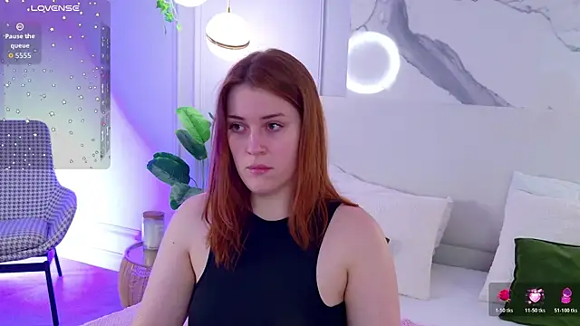 EllieGarson online show from June 20, 2026, 6:11 pm