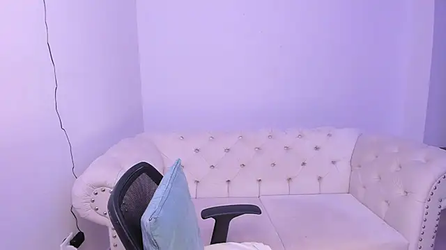 Snapshot of Santiago_huntt chatting on January 14, 2025, 9:30 pm Santiago huntt online show from January 14, 2025, 9:30 pm