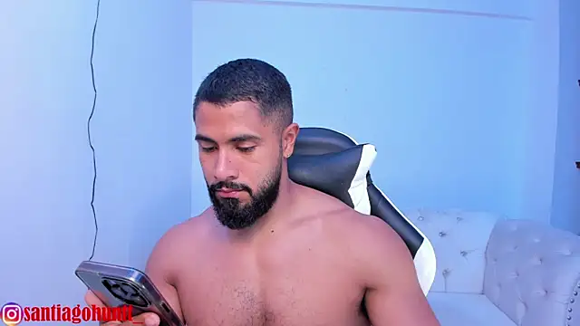 Snapshot of Santiago_huntt chatting on March 19, 2025, 8:54 pm Santiago huntt online show from March 19, 2025, 8:54 pm