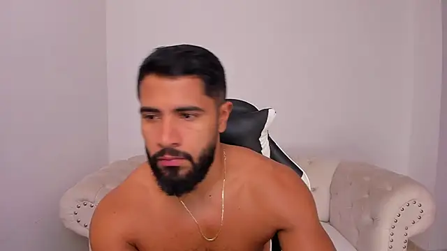 Santiago huntt online show from January 9, 2026, 12:41 pm