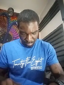 Snapshot of Ass_Everywere chatting on March 5, 2025, 10:54 pm Ass Everywere online show from March 5, 2025, 10:54 pm