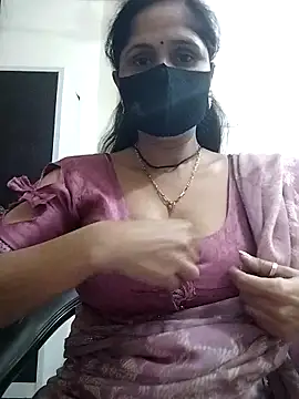 priyancyfun online show from November 26, 2025, 4:08 pm