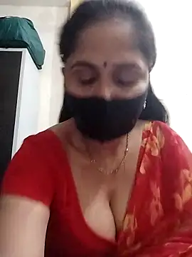 priyancyfun online show from May 1, 2026, 4:44 pm