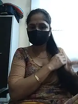 Snapshot of priyancyfun chatting on July 10, 2026, 3:58 pm priyancyfun online show from July 10, 2026, 3:58 pm