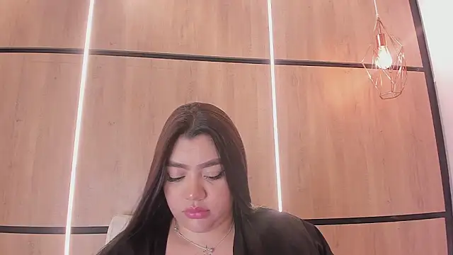 ashlyn parker online show from April 25, 2026, 8:06 pm