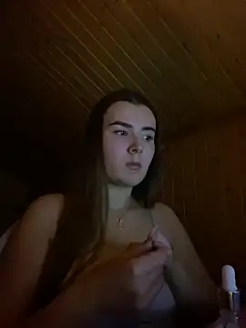 mewKate online show from February 26, 2025, 7:05 pm