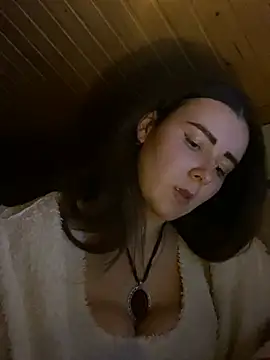 mewKate online show from April 24, 2026, 6:43 pm