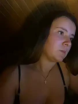 mewKate online show from June 30, 2026, 10:44 pm
