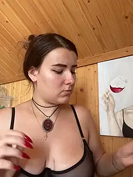 mewKate online show from July 6, 2026, 2:25 pm
