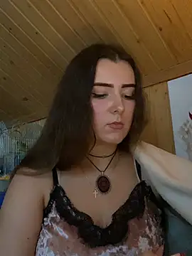 mewKate online show from July 13, 2026, 5:38 pm