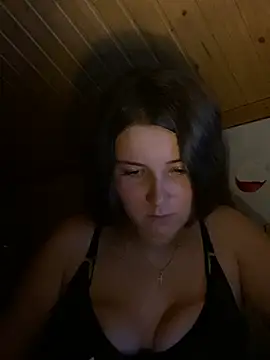 mewKate online show from July 24, 2026, 6:50 pm