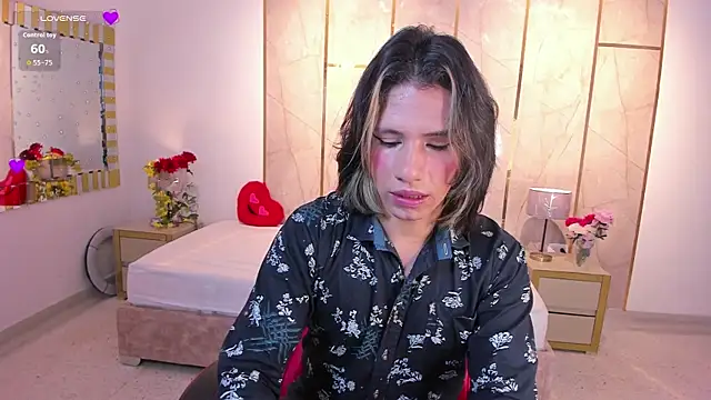 TylerBloom online show from December 1, 2025, 12:32 pm