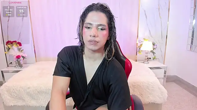 TylerBloom online show from April 30, 2026, 2:12 pm