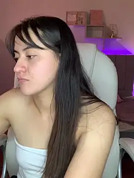 Snapshot of Camila_pinkk chatting on January 28, 2025, 4:19 pm Camila pinkk online show from January 28, 2025, 4:19 pm