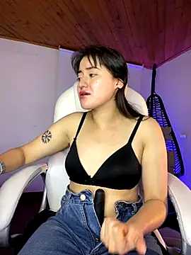 Snapshot of Camila_pinkk chatting on October 28, 2025, 4:31 pm Camila pinkk online show from October 28, 2025, 4:31 pm