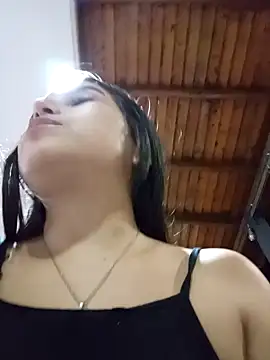 Snapshot of the_queen_of_street chatting on January 24, 2025, 4:48 am the queen of street online show from January 24, 2025, 4:48 am