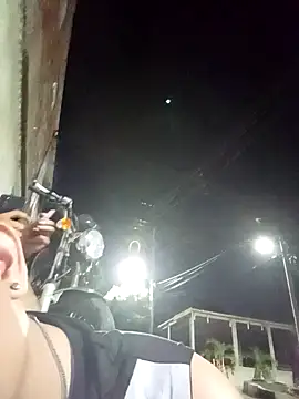 Snapshot of the_queen_of_street chatting on January 30, 2025, 2:06 am the queen of street online show from January 30, 2025, 2:06 am