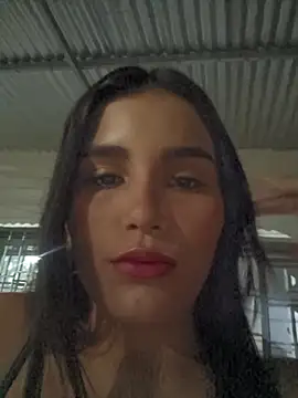 Snapshot of the_queen_of_street chatting on February 20, 2025, 3:01 am the queen of street online show from February 20, 2025, 3:01 am