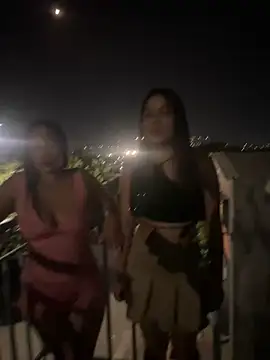 Snapshot of the_queen_of_street chatting on March 6, 2025, 2:41 am the queen of street online show from March 6, 2025, 2:41 am