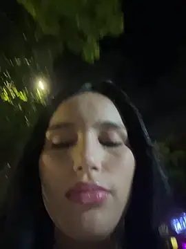 Snapshot of the_queen_of_street chatting on April 20, 2026, 3:53 am the queen of street online show from April 20, 2026, 3:53 am