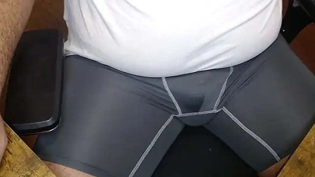 marcof8in online show from December 4, 2025, 11:52 am