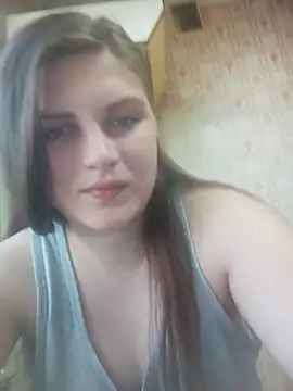 Lauren Amabel online show from April 28, 2026, 4:34 pm