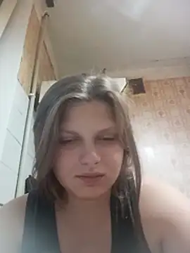 Lauren Amabel online show from July 10, 2026, 2:16 am