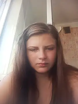 Lauren Amabel online show from July 15, 2026, 4:07 am