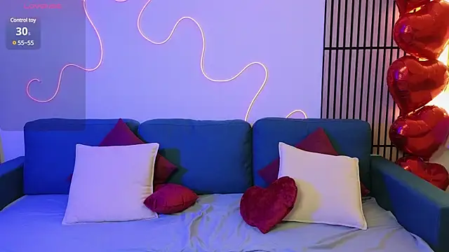 Harleen Moore online show from February 18, 2025, 6:26 pm