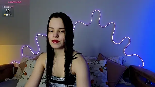 Harleen Moore online show from February 26, 2025, 8:11 pm