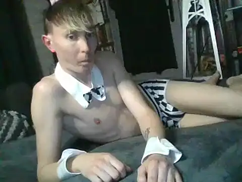 Snapshot of Slytherin-Boy009 chatting on January 12, 2025, 5:33 pm Slytherin-Boy009 online show from January 12, 2025, 5:33 pm