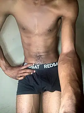 Snapshot of triplebeast chatting on January 7, 2026, 7:44 am triplebeast online show from January 7, 2026, 7:44 am