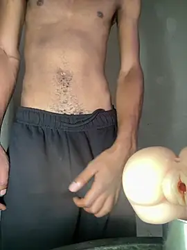 Snapshot of triplebeast chatting on February 24, 2026, 6:22 am triplebeast online show from February 24, 2026, 6:22 am