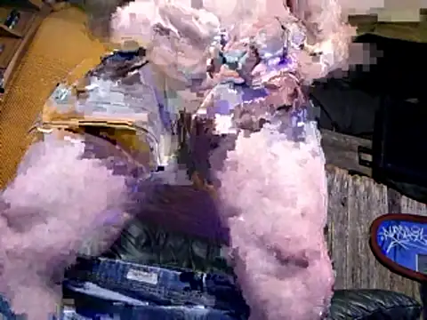 hesjustafriend online show from February 1, 2026, 5:39 am