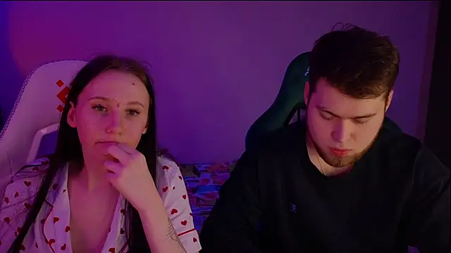 Snapshot of mon_lola chatting on March 15, 2025, 11:50 pm mon lola online show from March 15, 2025, 11:50 pm