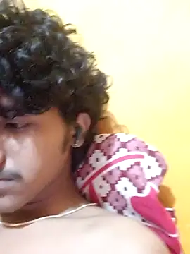 CosmicEmuu online show from January 14, 2025, 5:45 pm