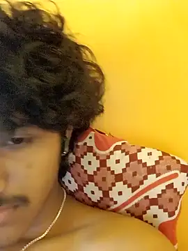 CosmicEmuu online show from January 18, 2025, 10:17 am