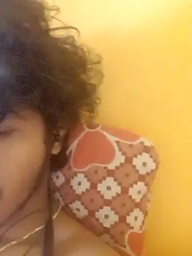 CosmicEmuu online show from March 15, 2026, 6:30 am