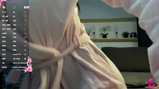 MyaBlack online show from March 17, 2025, 3:57 am