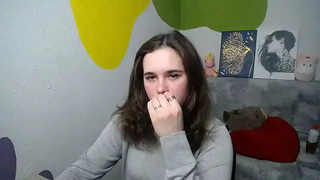 Snapshot of mini_girly chatting on January 8, 2025, 2:35 pm mini girly online show from January 8, 2025, 2:35 pm